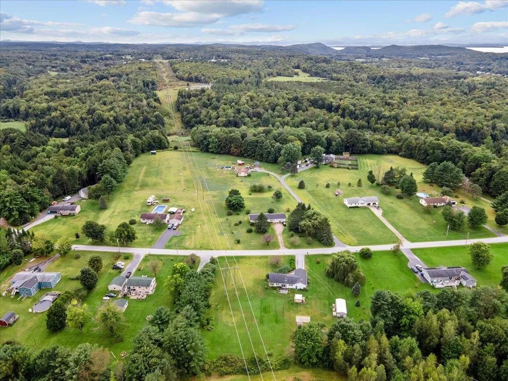 1032 Decker Road Georgia VT 05468
