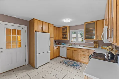 1032 Decker Road Georgia VT 05468