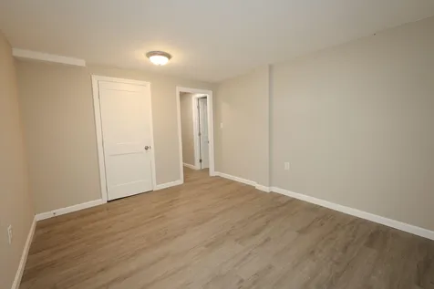 214 Hampstead Road Derry NH 03038