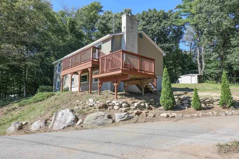 214 Hampstead Road Derry NH 03038