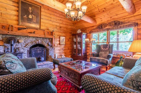 1370 Spring Hill Road Londonderry VT 05155