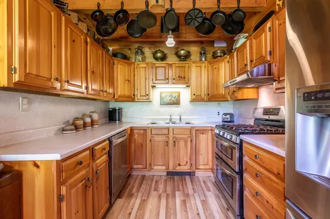 1370 Spring Hill Road Londonderry VT 05155