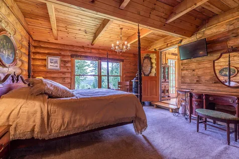 1370 Spring Hill Road Londonderry VT 05155