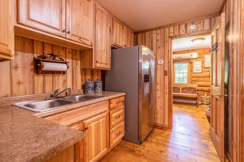 1370 Spring Hill Road Londonderry VT 05155