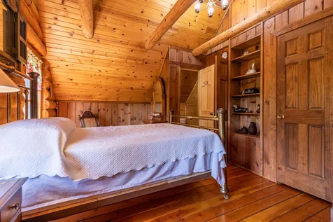 1370 Spring Hill Road Londonderry VT 05155