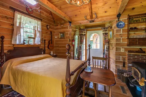 1370 Spring Hill Road Londonderry VT 05155