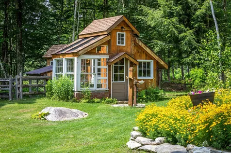 1370 Spring Hill Road Londonderry VT 05155