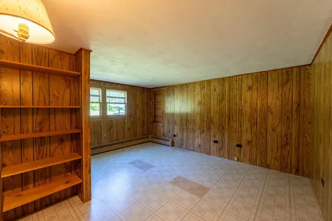 79 Middle Road Tuftonboro NH 03816