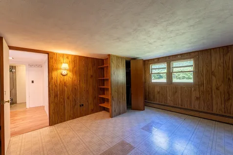 79 Middle Road Tuftonboro NH 03816
