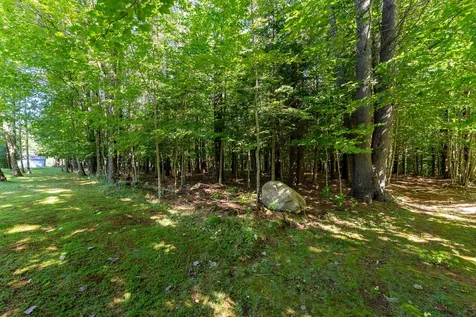 79 Middle Road Tuftonboro NH 03816