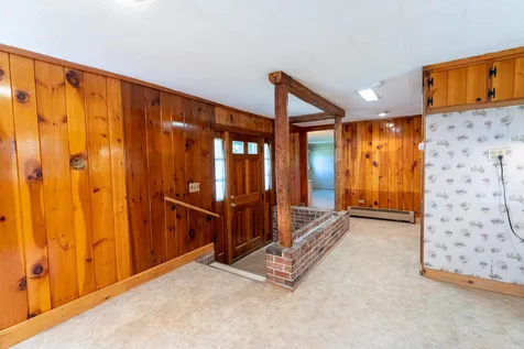 79 Middle Road Tuftonboro NH 03816