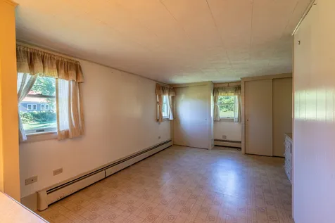 79 Middle Road Tuftonboro NH 03816