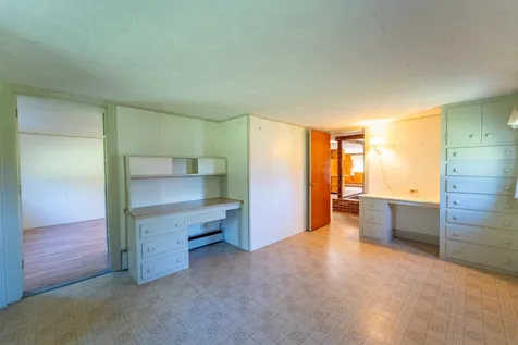 79 Middle Road Tuftonboro NH 03816