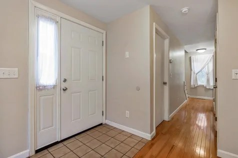108 Glengarry Drive Stratham NH 03885