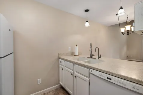 108 Glengarry Drive Stratham NH 03885