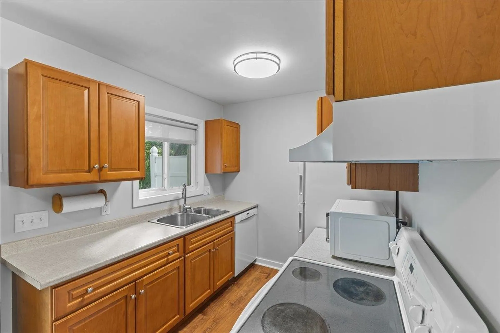 O 8 Grandview Drive South Burlington VT 05403