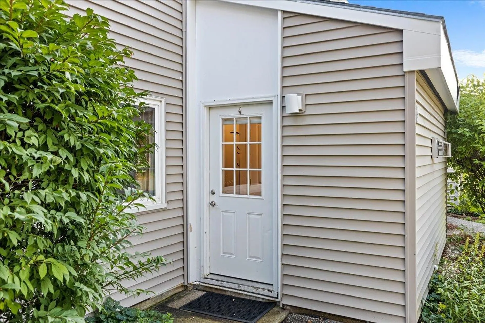 O 8 Grandview Drive South Burlington VT 05403
