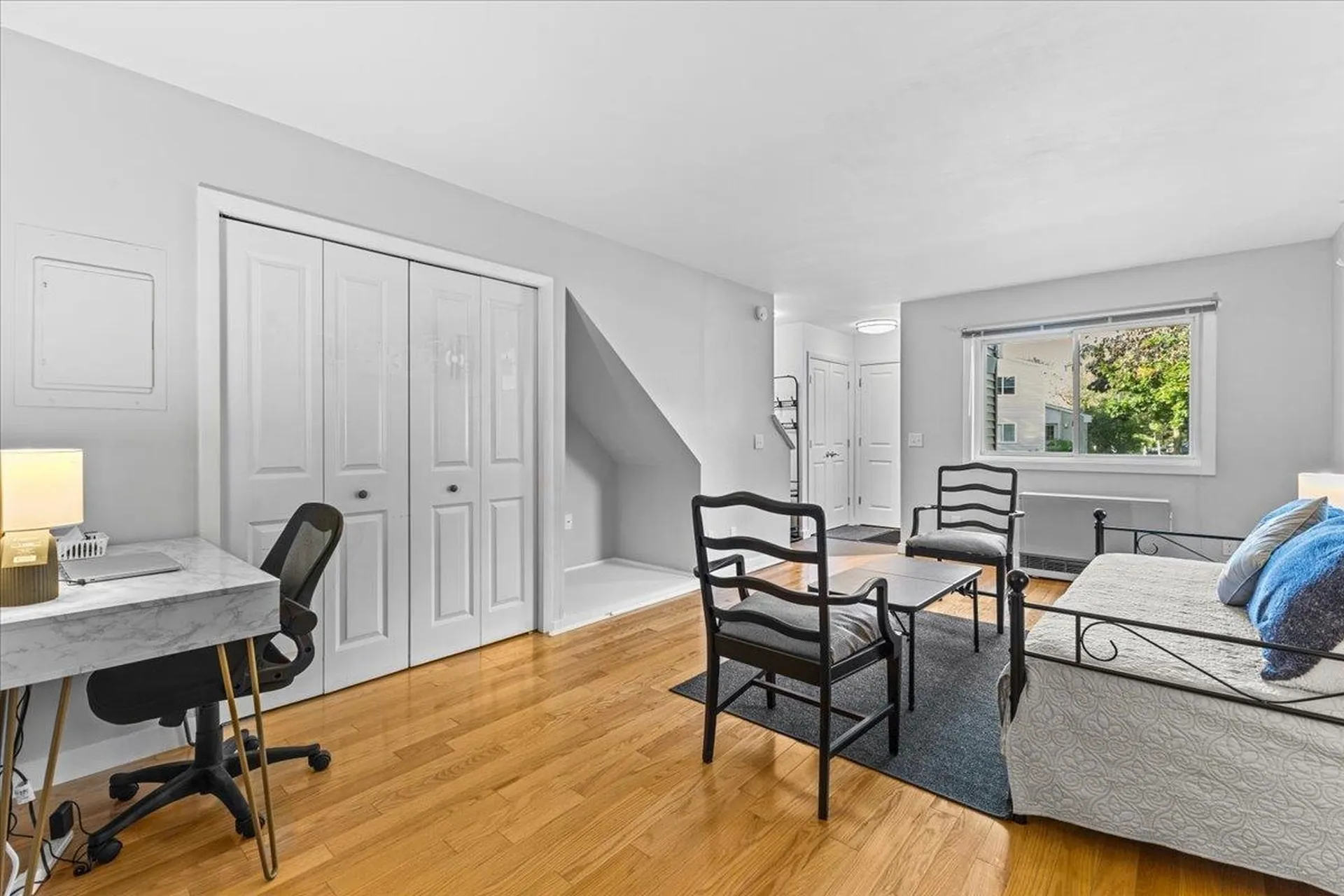 O 8 Grandview Drive South Burlington VT 05403