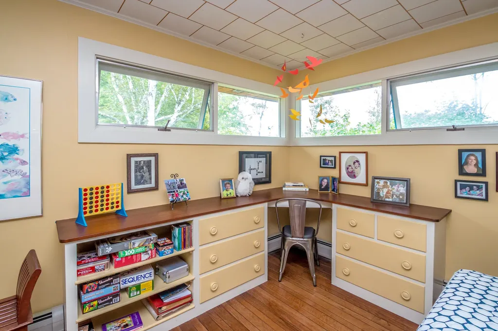223 Portland Street Lancaster NH 03584