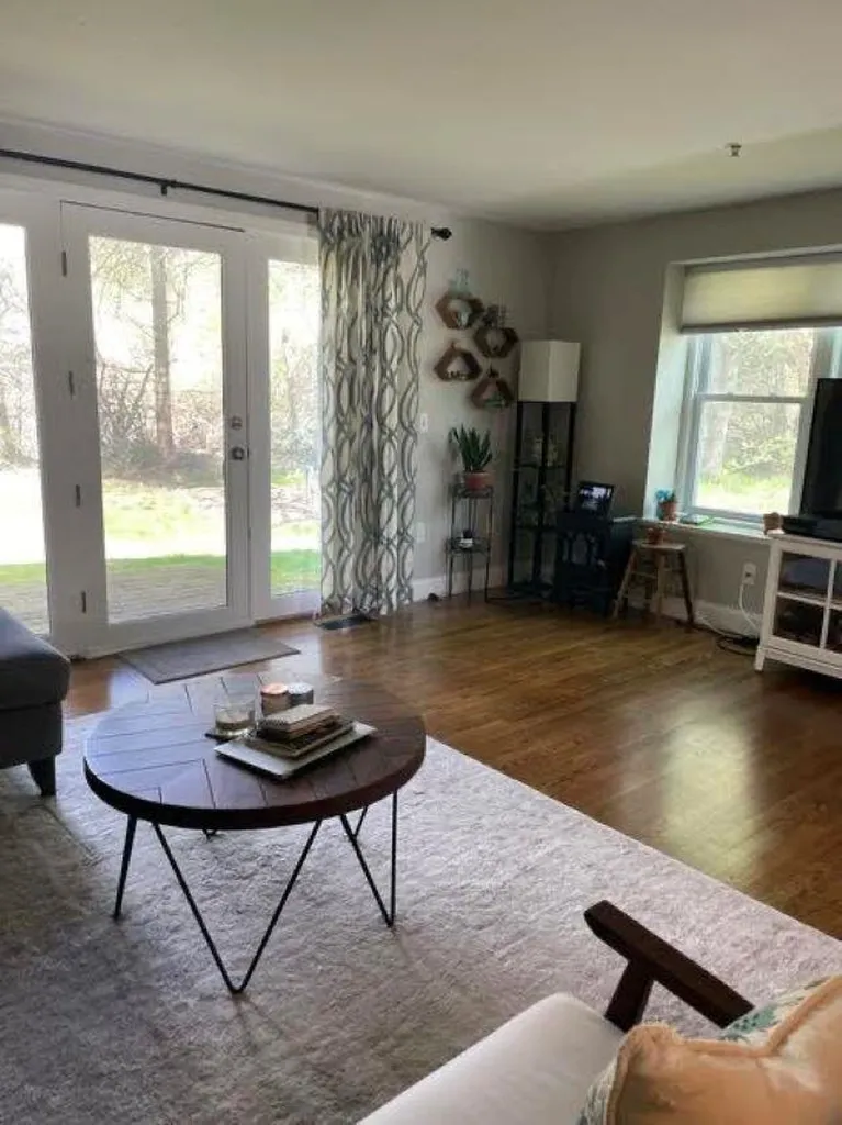 41 Bridle Path Dover NH 03820