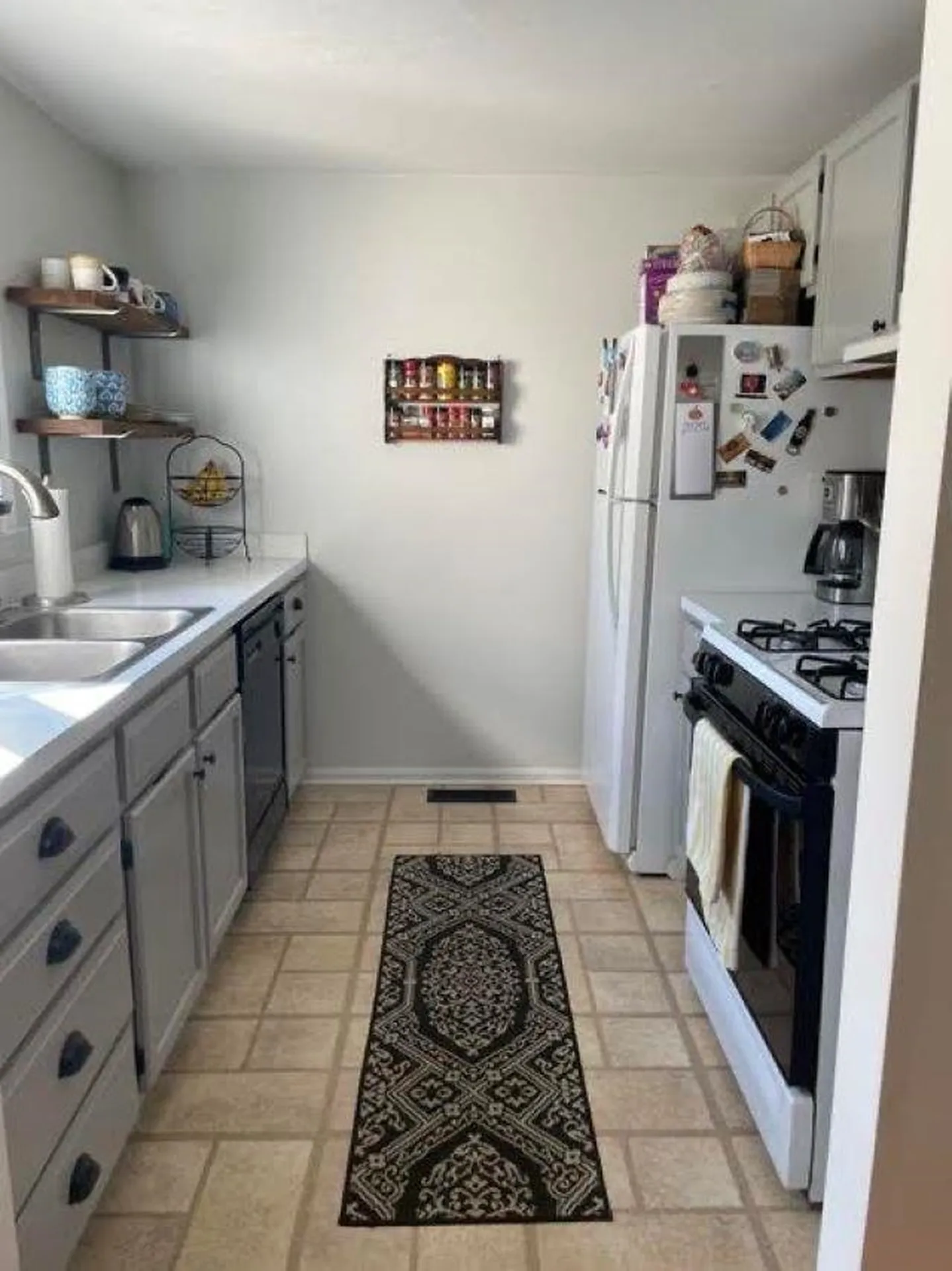 41 Bridle Path Dover NH 03820