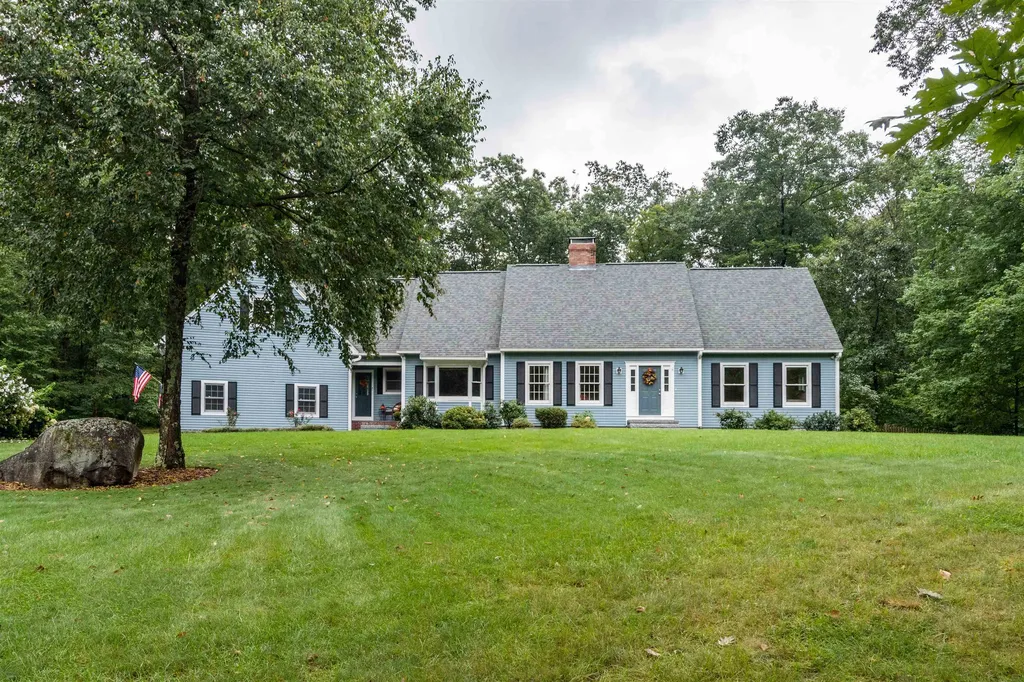 23 Patch Road Hollis NH 03049
