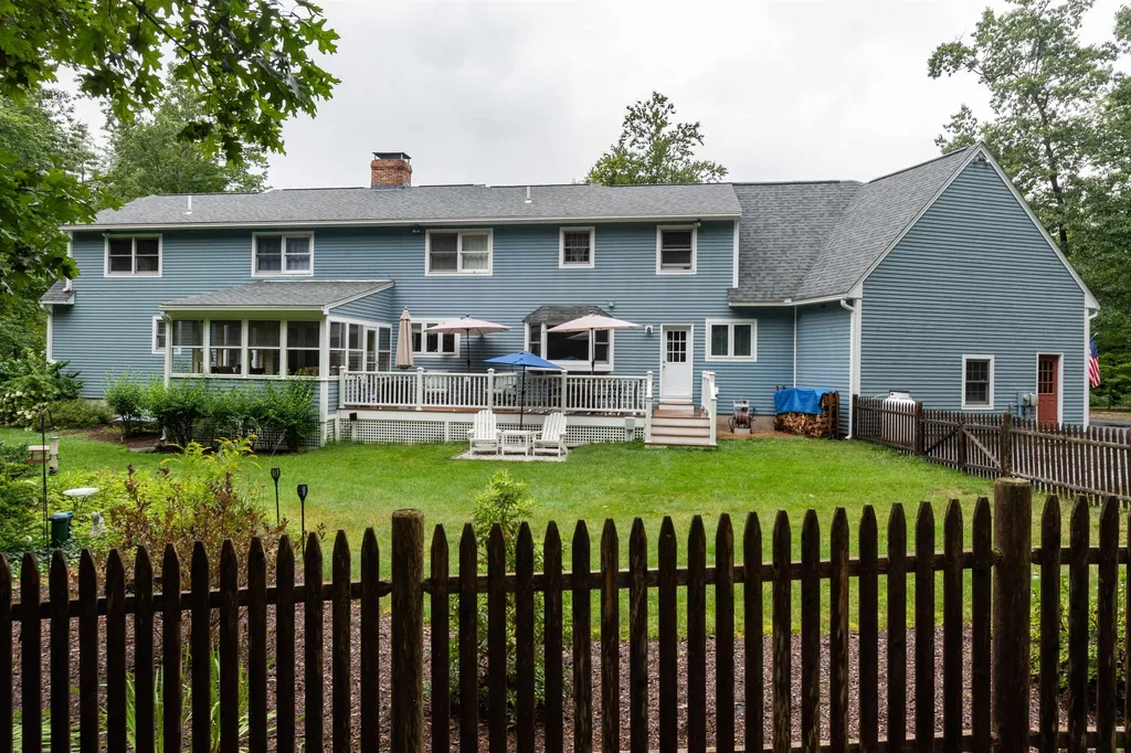 23 Patch Road Hollis NH 03049