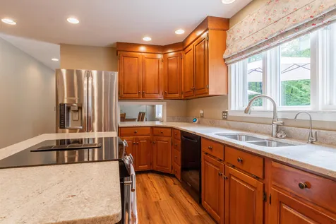 23 Patch Road Hollis NH 03049