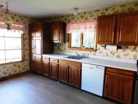 79 Pleasant Valley Road Springfield VT 05156