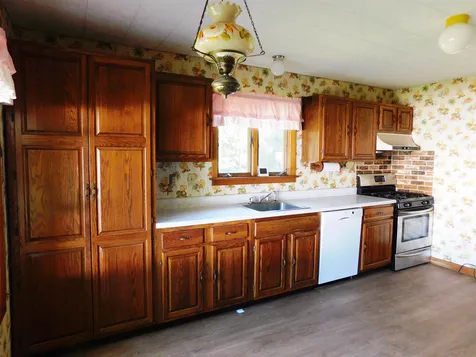 79 Pleasant Valley Road Springfield VT 05156