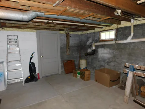 79 Pleasant Valley Road Springfield VT 05156