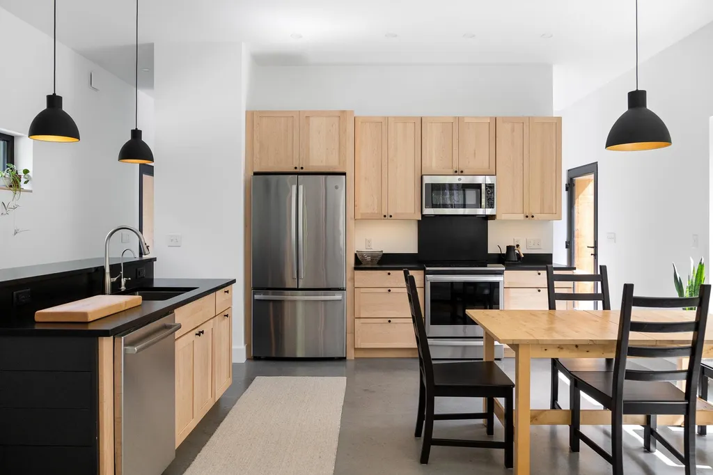 103 Wexford Lane Charlotte VT 05445