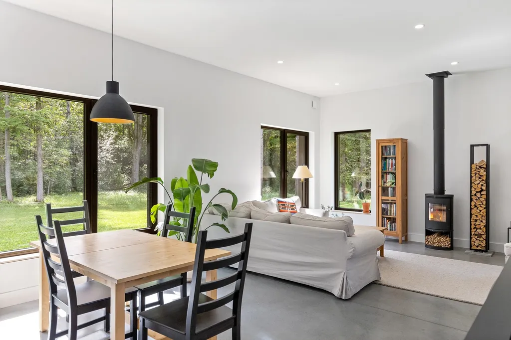 103 Wexford Lane Charlotte VT 05445