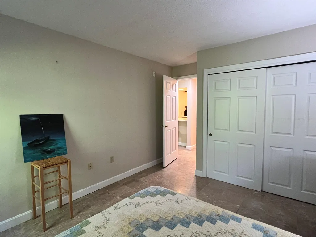 30 Wolf Road Lebanon NH 03766