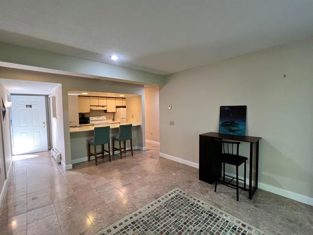 30 Wolf Road Lebanon NH 03766