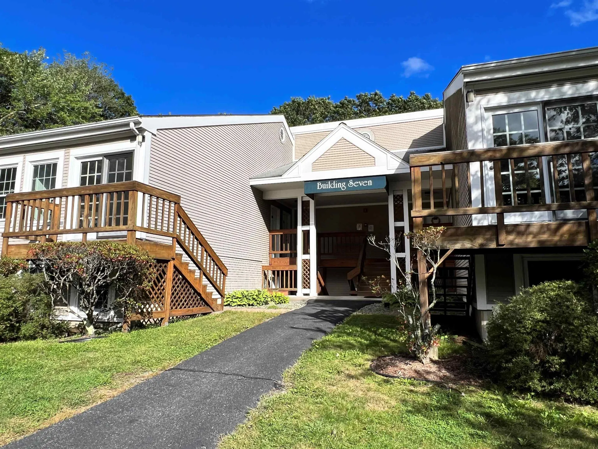 30 Wolf Road Lebanon NH 03766