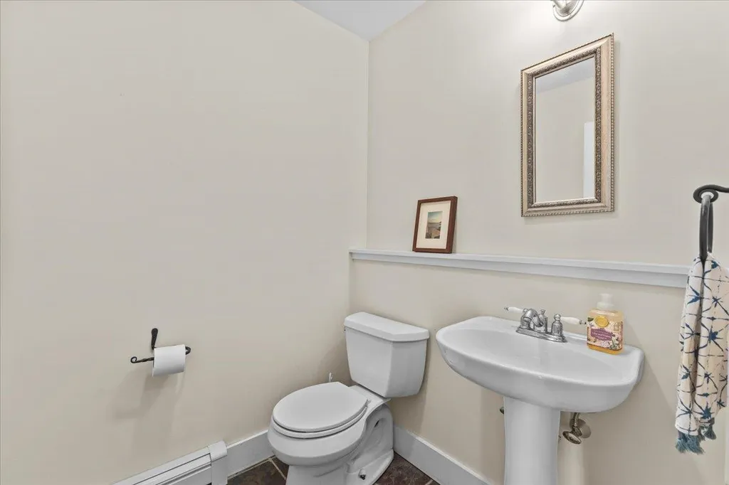 274 Thomas Lane Stowe VT 05672