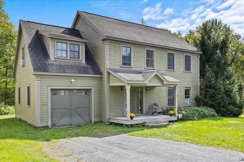 274 Thomas Lane Stowe VT 05672
