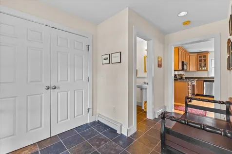 274 Thomas Lane Stowe VT 05672