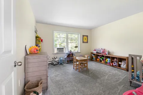 17 Redwater Road Croydon NH 03773