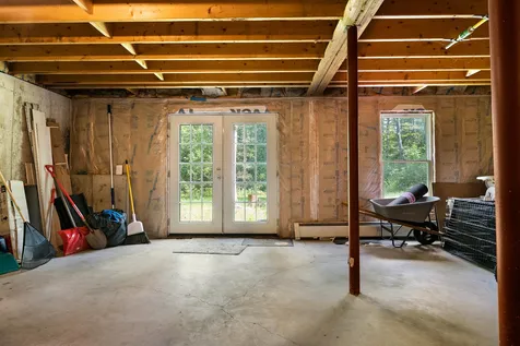 17 Redwater Road Croydon NH 03773