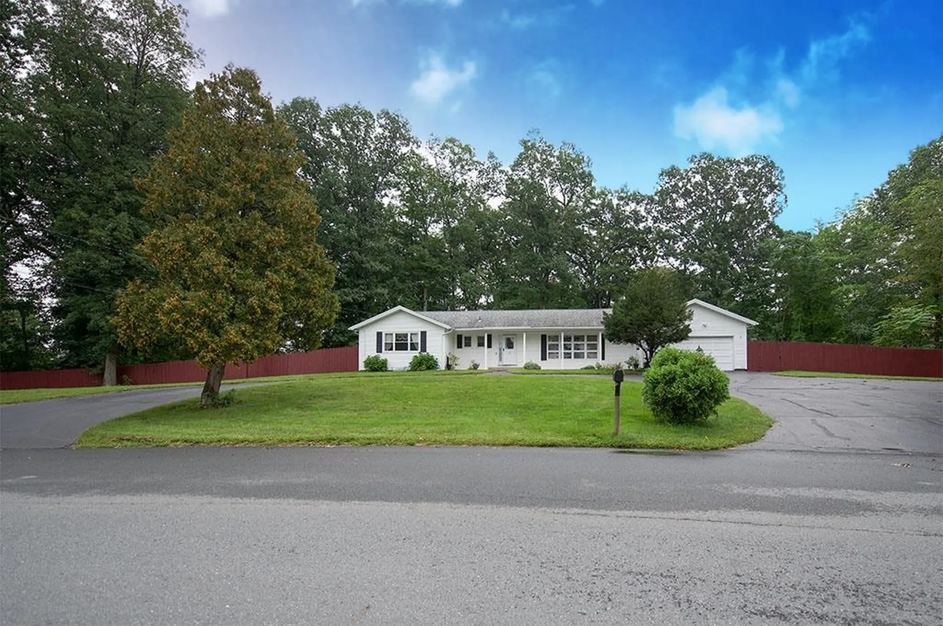33 Marianna Road Salem NH 03079