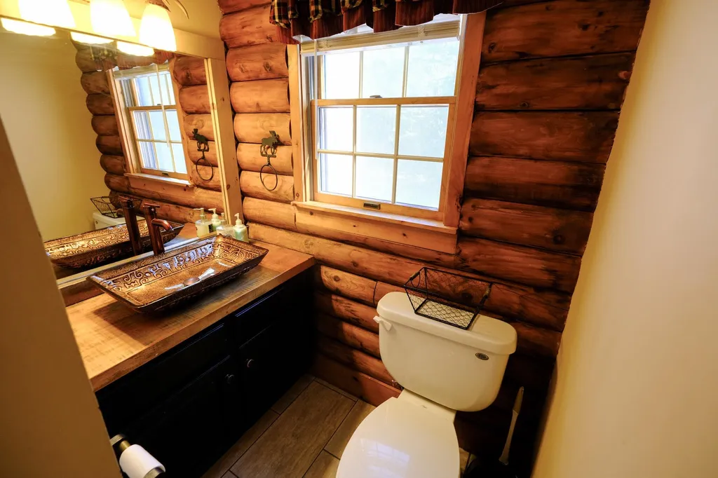 2623 East Road Cavendish VT 05142