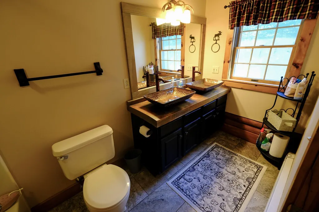 2623 East Road Cavendish VT 05142