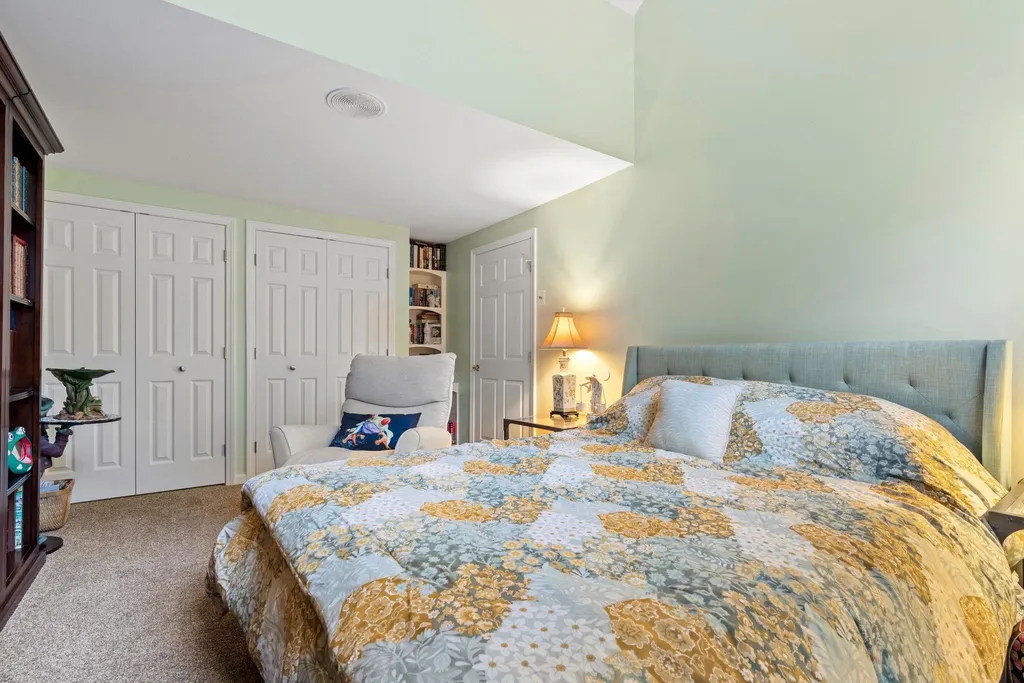 21 Ryan Road Goffstown NH 03045