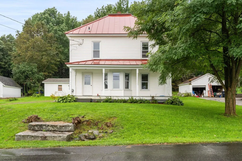 16 Orchard Terrace Barre Town VT 05654