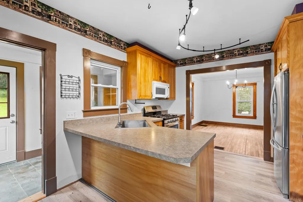 16 Orchard Terrace Barre Town VT 05654
