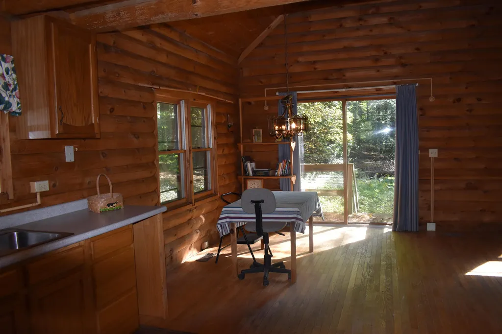 21 Bonner Road Plainfield NH 03770