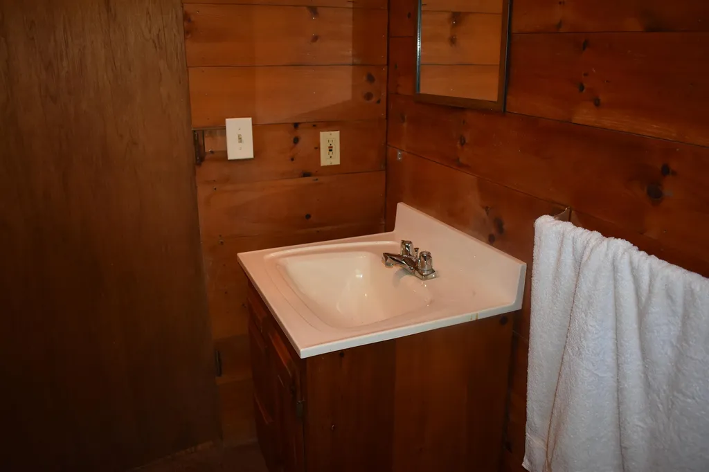 21 Bonner Road Plainfield NH 03770