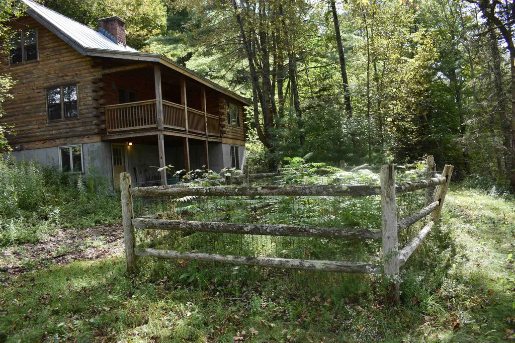 21 Bonner Road Plainfield NH 03770